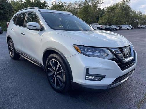 2017 Nissan Rogue SL