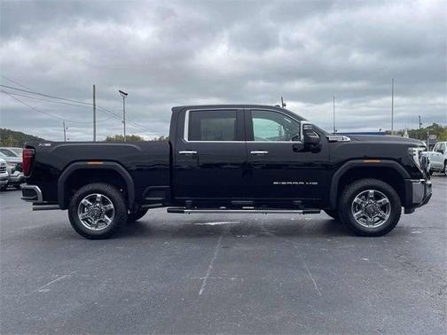 2026 GMC Sierra 2500 SLT
