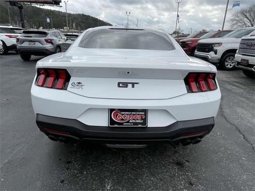 2024 Ford Mustang GT Premium