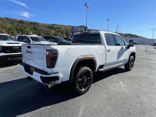 2026 GMC Sierra 2500 AT4