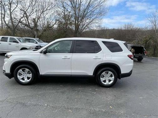 2023 Honda Pilot LX