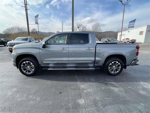 2023 Chevrolet Silverado 1500 High Country