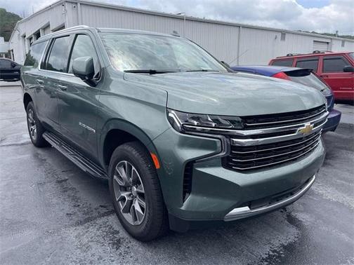 2024 Chevrolet Suburban LT
