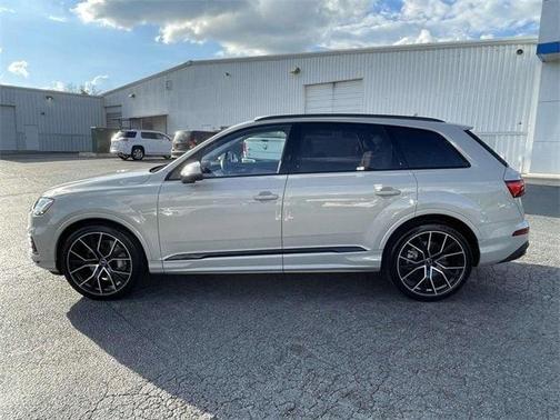 2022 Audi Q7 55 Prestige