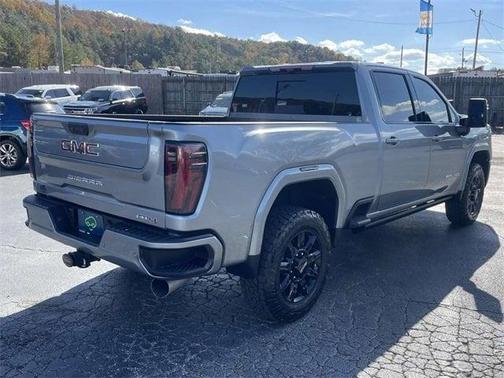 2024 GMC Sierra 2500 AT4