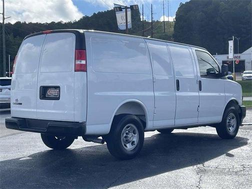 2025 Chevrolet Express 2500 Work Van