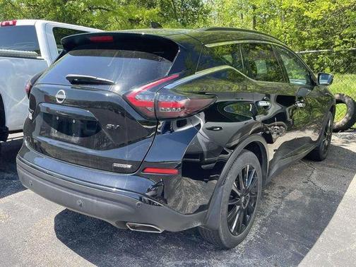 2024 Nissan Murano SV