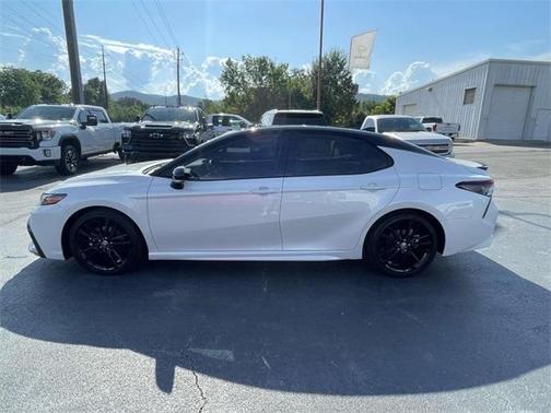 2024 Toyota Camry XSE V6