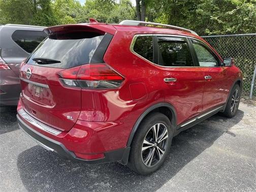 2017 Nissan Rogue SL