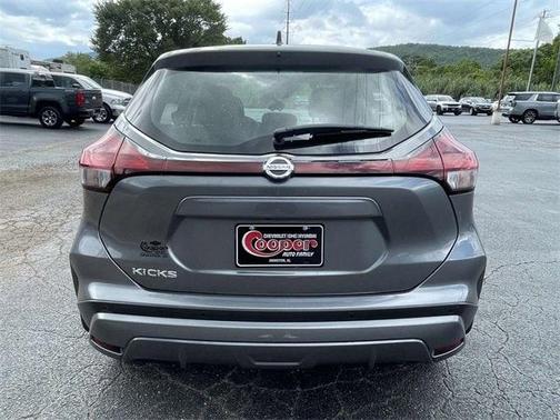 2021 Nissan Kicks S