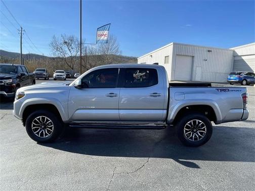 2023 Toyota Tacoma SR5
