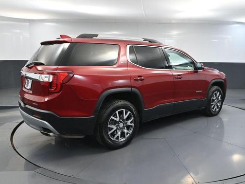 2023 GMC Acadia AWD SLT