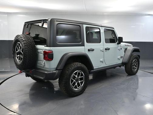 Earl 2024 Jeep Wrangler Rubicon