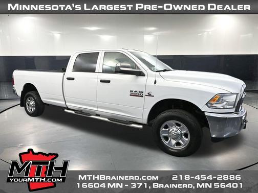 2018 RAM 3500 Tradesman Crew Cab 4x4 8' Box