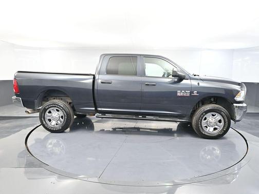 2018 RAM 2500 Tradesman Crew Cab 4x4 6'4' Box