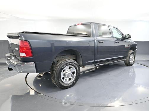 2018 RAM 2500 Tradesman Crew Cab 4x4 6'4' Box
