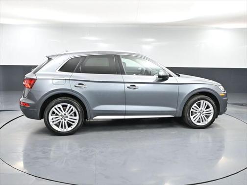 2018 Audi Q5 2.0T Premium Plus