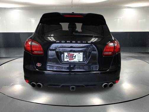 2014 Porsche Cayenne Turbo