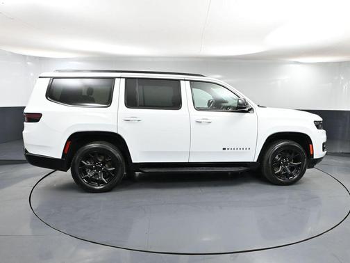 2024 Jeep Wagoneer Series II Carbide