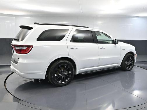 White Knuckle 2024 Dodge Durango R/T Plus