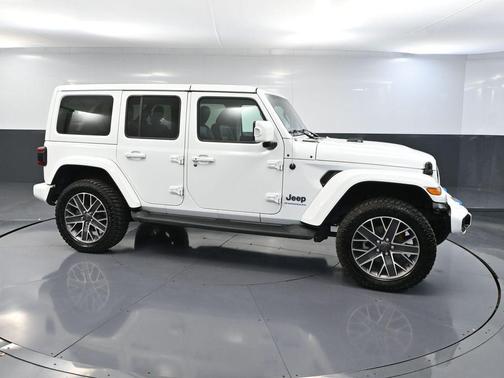 2023 Jeep Wrangler 4xe Sahara High Altitude