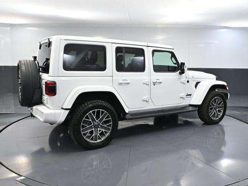 2023 Jeep Wrangler 4xe Sahara High Altitude