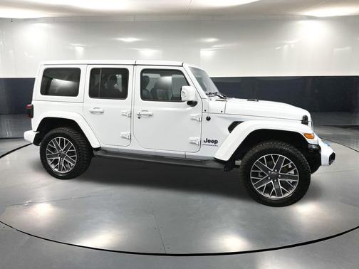 2023 Jeep Wrangler 4xe Sahara High Altitude