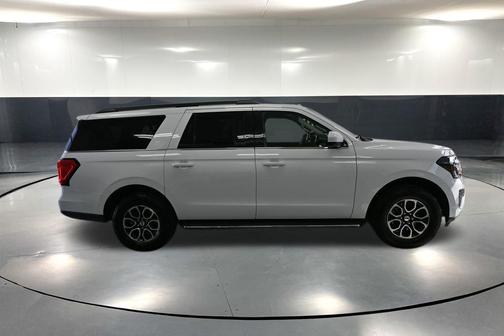 OXFORD WHITE 2022 Ford Expedition Max XLT