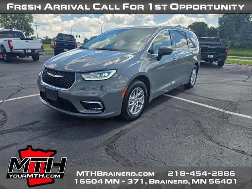 2023 Chrysler Pacifica Touring L