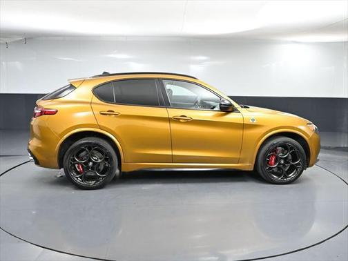 2022 Alfa Romeo Stelvio Ti