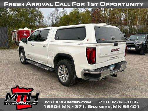 2023 GMC Sierra 1500 SLT