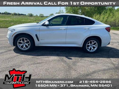 Mineral White Metallic 2019 BMW X6 xDrive35i