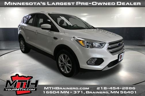 WHITE PLATINUM MET TRI-COAT 2019 Ford Escape SE