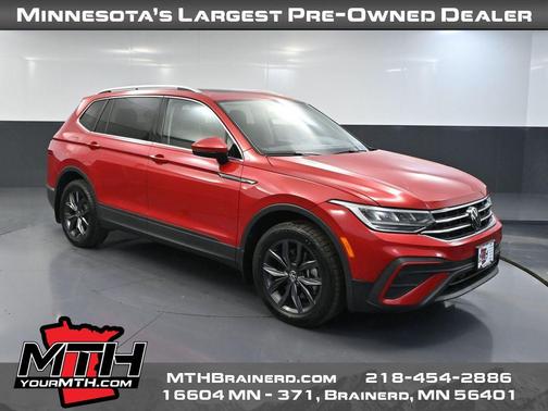 Kings Red Metallic 2023 Volkswagen Tiguan 2.0T SE 4MOTION