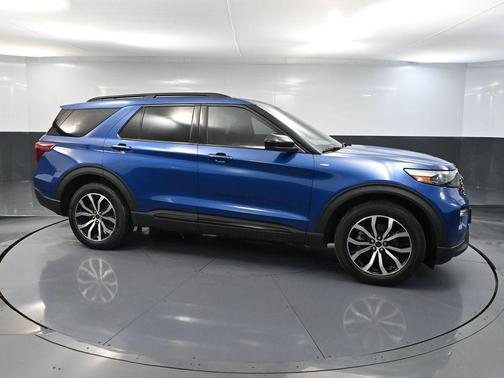 2022 Ford Explorer ST-Line
