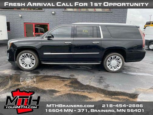 2018 Cadillac Escalade ESV Luxury