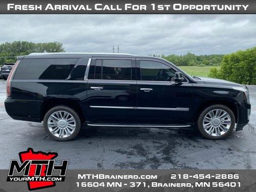 2018 Cadillac Escalade ESV Luxury