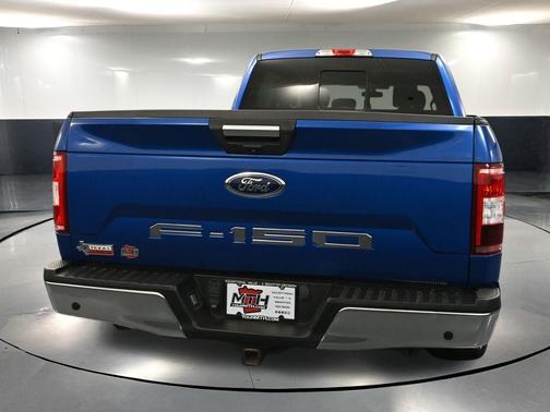 LIGHTNING BLUE 2018 Ford F-150 XLT