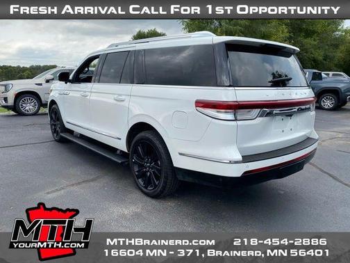 2022 Lincoln Navigator Reserve