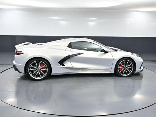 2023 Chevrolet Corvette Stingray w/3LT
