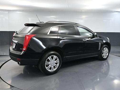 2016 Cadillac SRX Standard