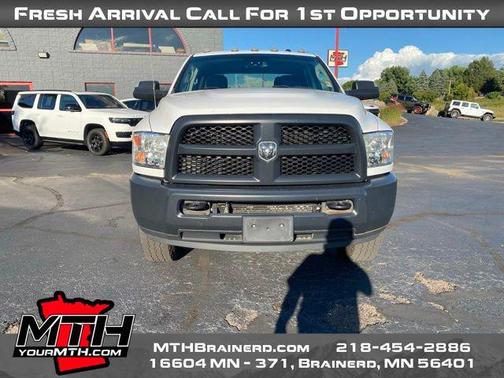2018 RAM 2500 Tradesman Crew Cab 4x4 8' Box