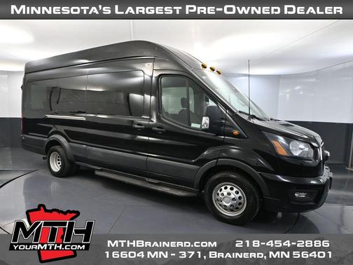 AGATE BLACK METALLIC 2024 Ford Transit-350 XLT