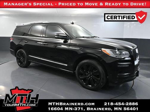 INFINITE BLACK MET CC 2024 Lincoln Navigator Reserve