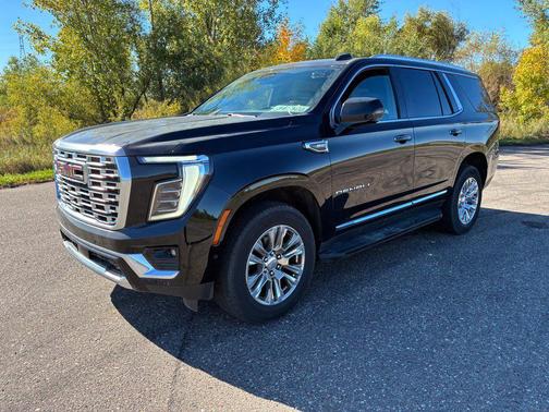 Onyx Black 2025 GMC Yukon Denali