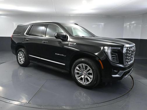 Onyx Black 2025 GMC Yukon Denali
