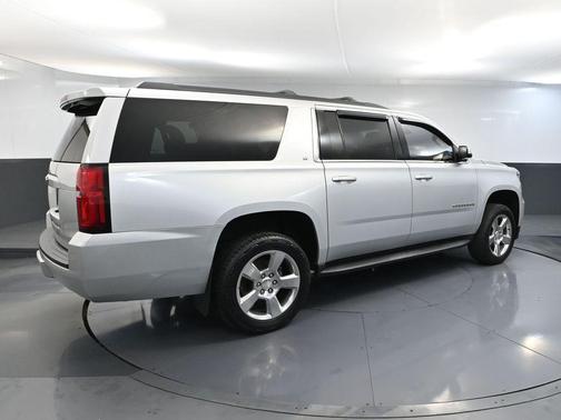 2017 Chevrolet Suburban LT