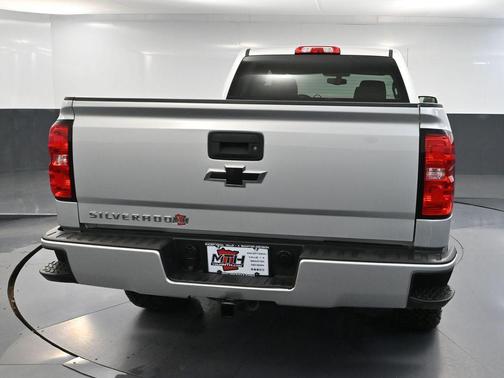 2018 Chevrolet Silverado 1500 Custom