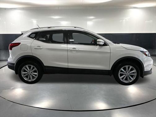 2018 Nissan Rogue Sport SV