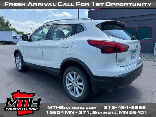2018 Nissan Rogue Sport SV